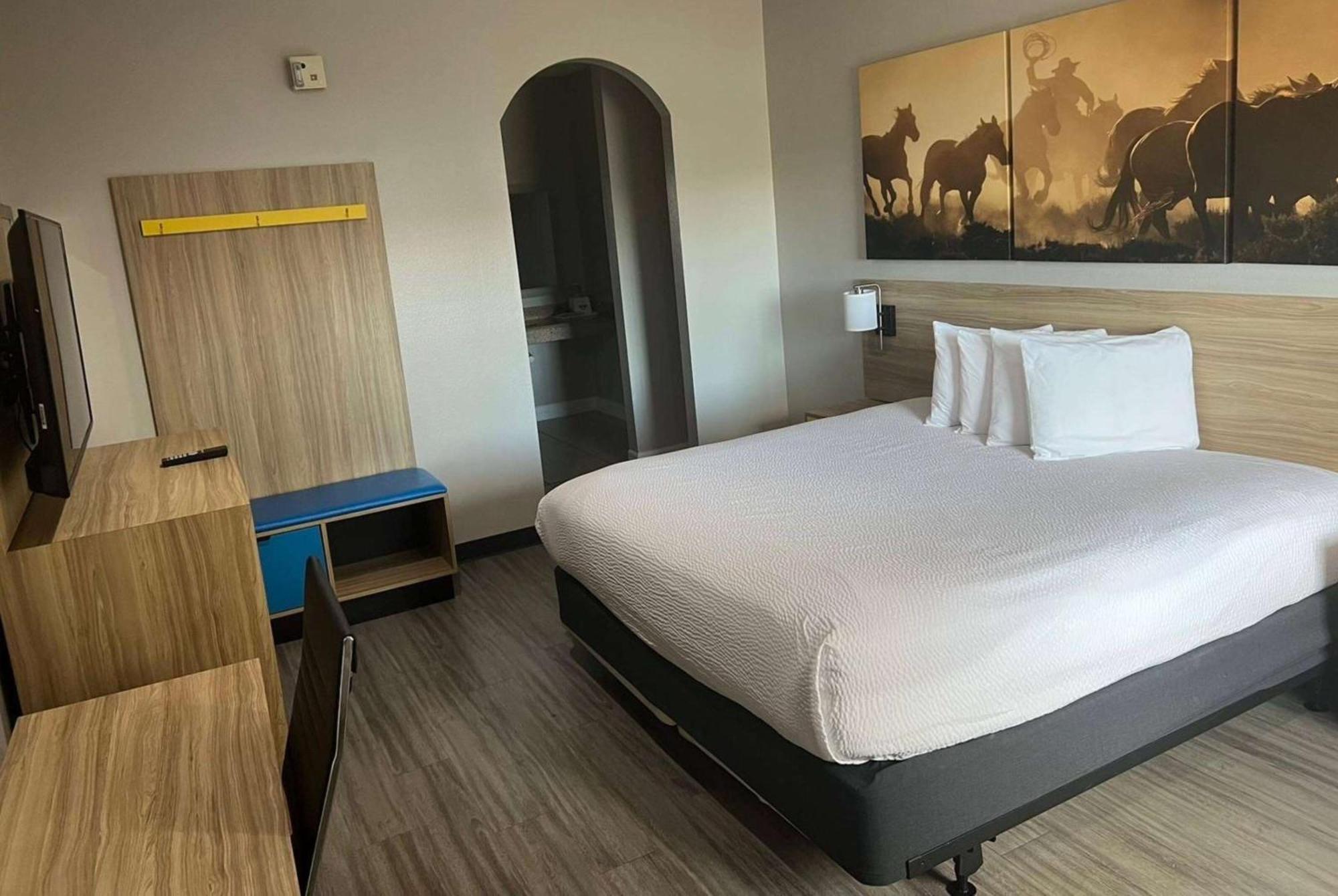 Days Inn By Wyndham Humble/Houston Intercontinental Airport Dış mekan fotoğraf
