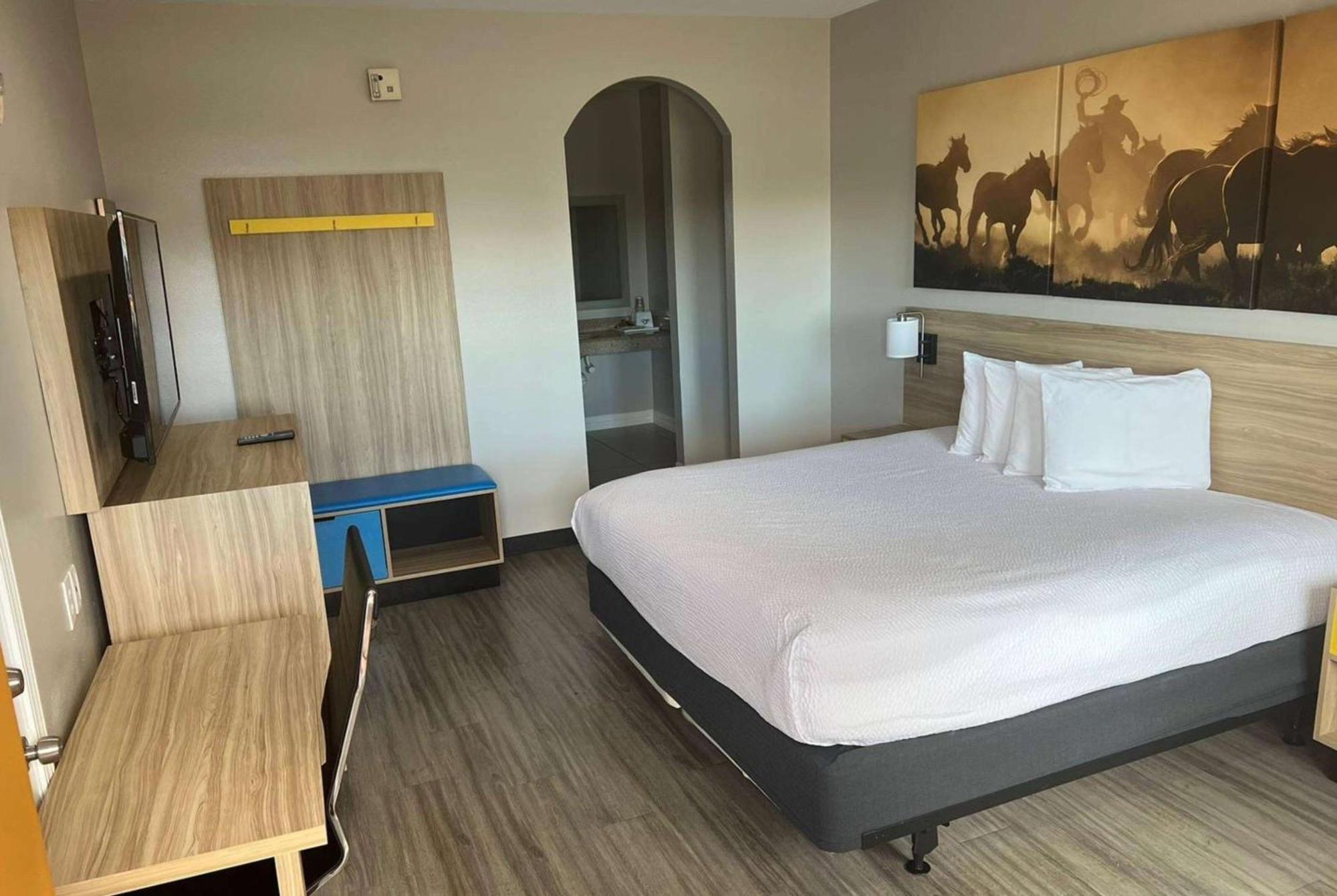 Days Inn By Wyndham Humble/Houston Intercontinental Airport Dış mekan fotoğraf